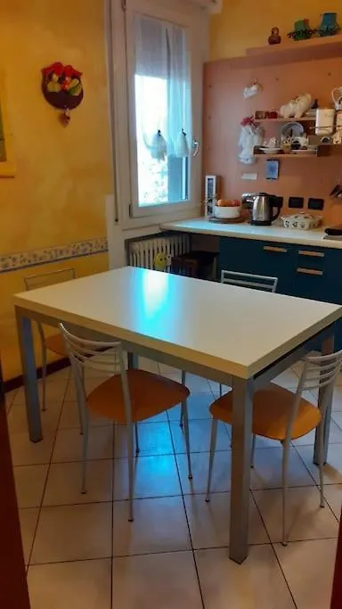 Апартаменты La Casa Dei Colori 1-4 Posti Имола 0*,  Италия